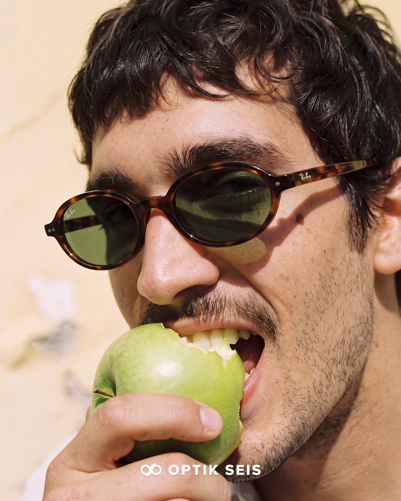 Fresh shades, fresh perspective. Step into the sun with Ray-Ban, where iconic design meets effortle…