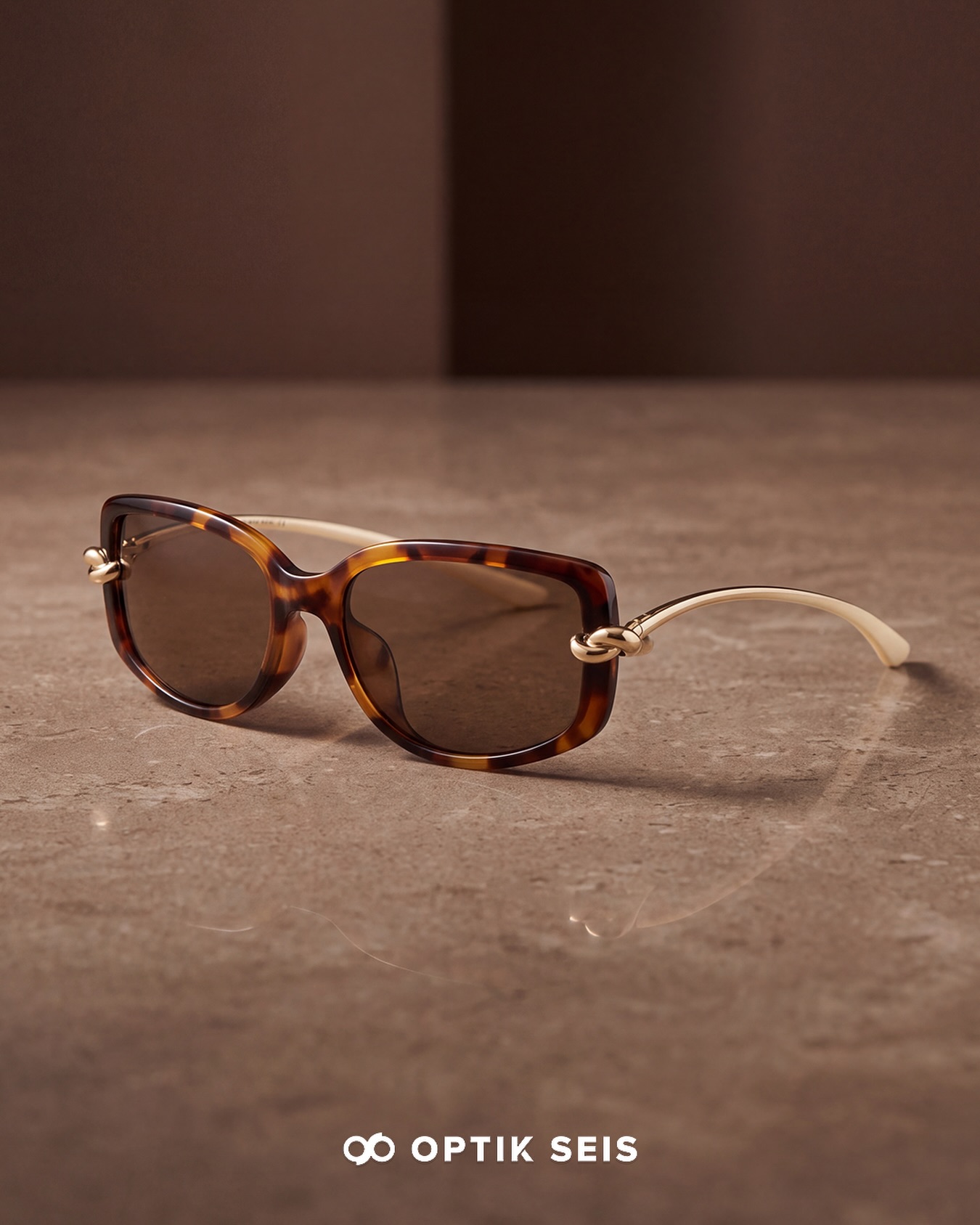 An icon in the details. Bold rectangular frames meet Bottega Veneta’s signature knot motif, creatin…